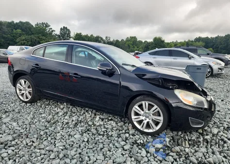 2011 Volvo S60 T6 z USA, uszkodzony, nr VIN YV1902FH6B2011151